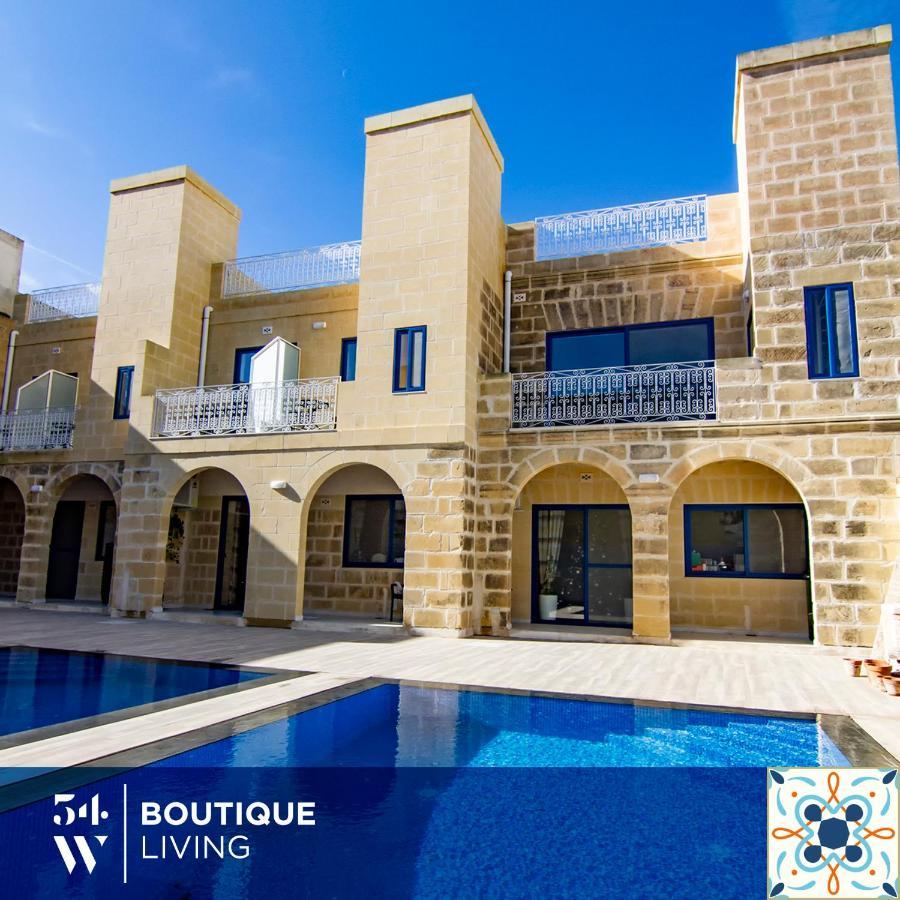 Fiftyfour West Boutique Living * Gharb (Gozo)